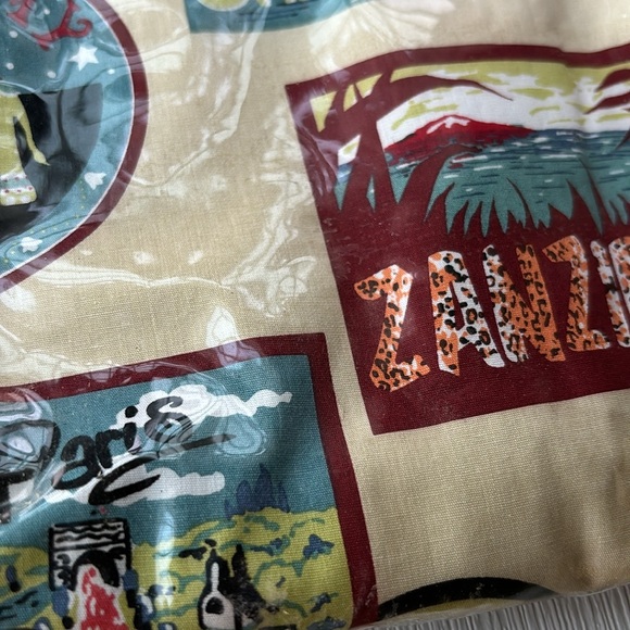 Nick and Nora Vintage 2000s Travel toiletries bag - Picture 7 of 11